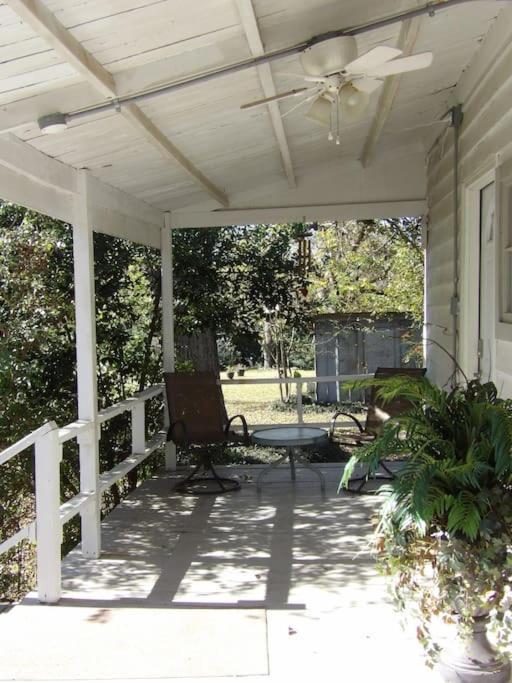 The Farmhouse Private Apartments Eufaula Exterior foto